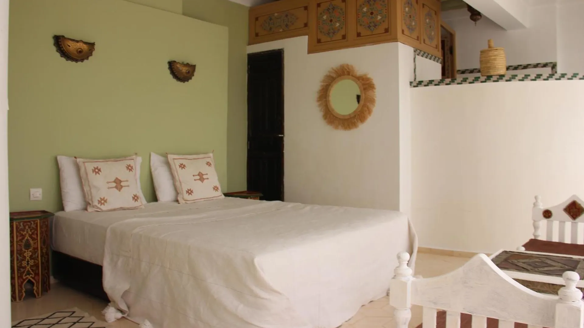 Riad Dar Nael Marrakesh 2*,